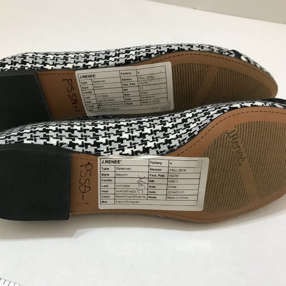 Rose adorned Almond Toe Flat - Picture 6 of 7